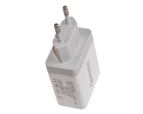 Makki бързо зарядно Fast Charger - QC3.0+2xUSB 30W White - MAKKI-QC30W3, image _ab__is.image_number.default